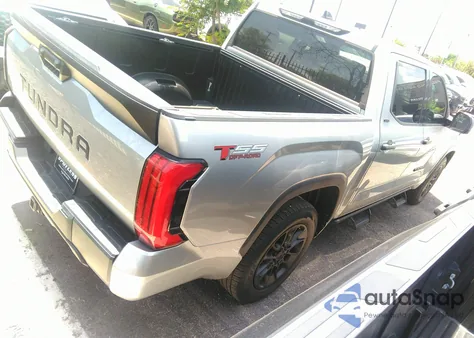 2022 Toyota Tundra Sr5 z USA, uszkodzony, nr VIN 5TFLA5AB8NX011348